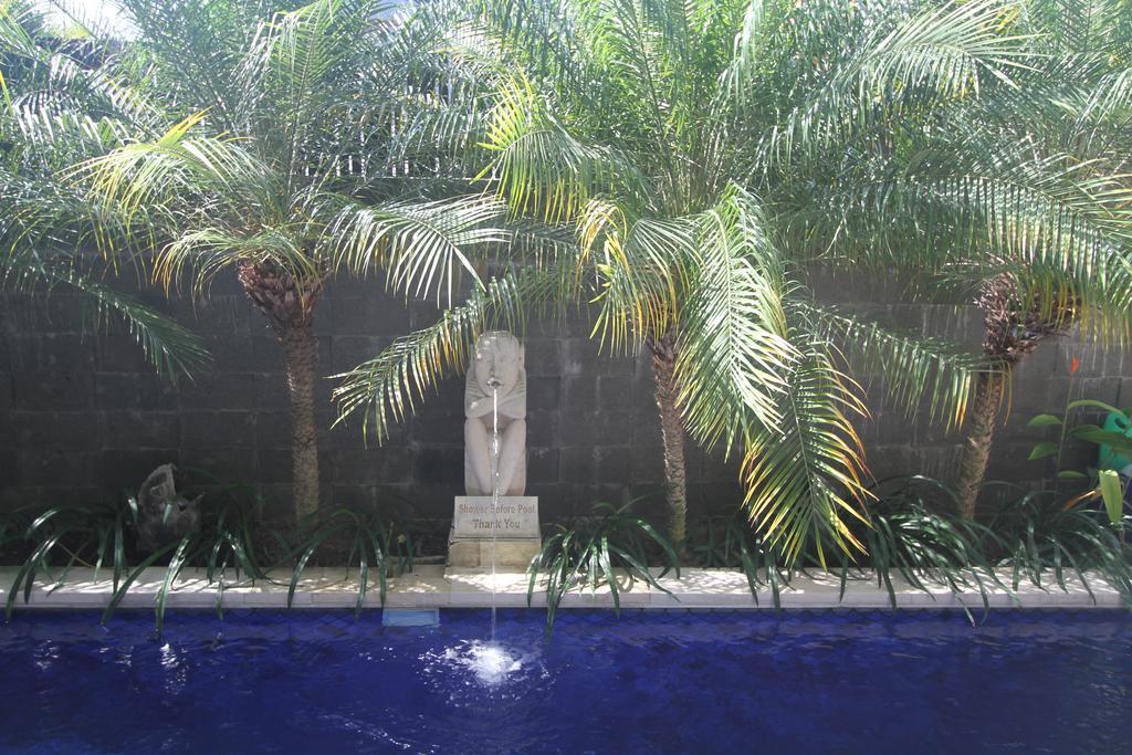 Kedis Bali * Kuta Lombok